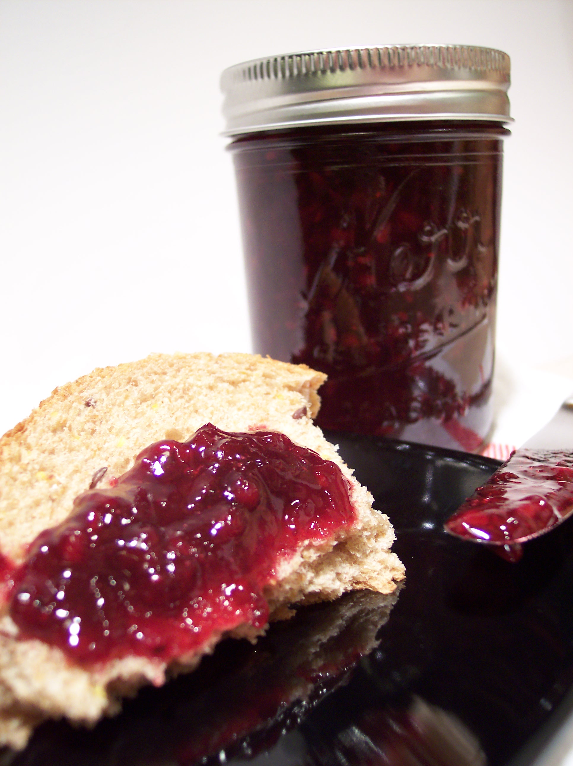 jam on parade! - nom! nom! nom! blog.com